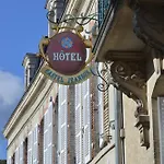 Hotel Castel Jeanson 3*