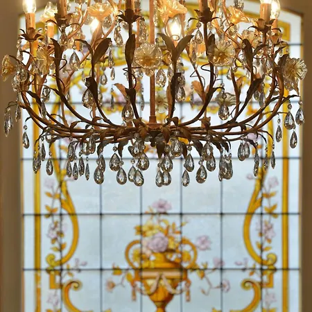 Castel Jeanson Hotel