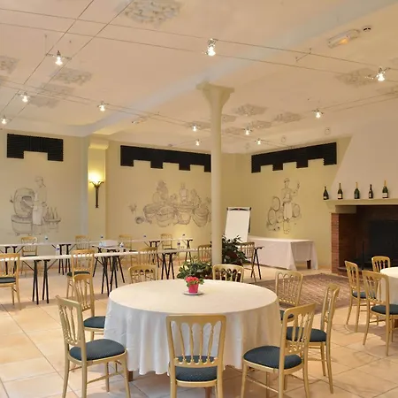 Castel Jeanson 3*