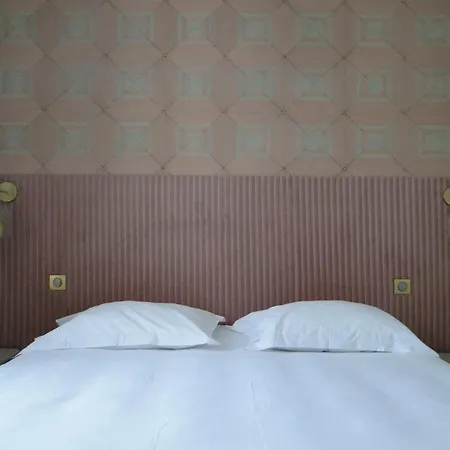 Castel Jeanson 3*