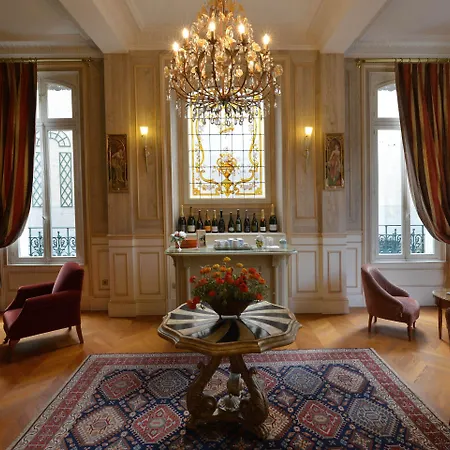 Castel Jeanson 3*