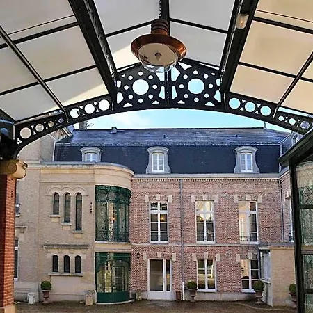 Hotel Castel Jeanson 3*