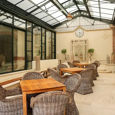Hotel Castel Jeanson 3*
