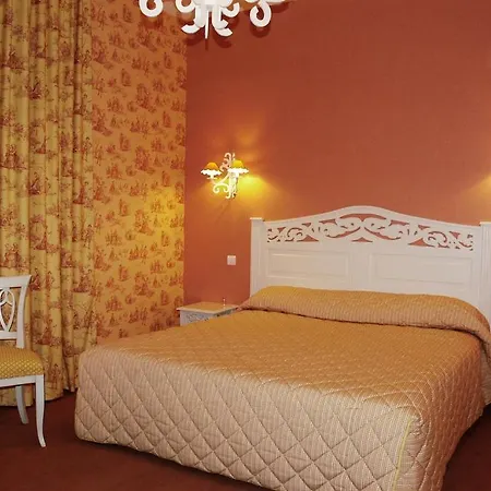 Castel Jeanson Hotel 3*