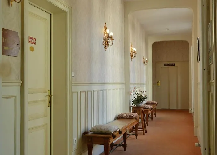 Castel Jeanson 3* Ay-Champagne