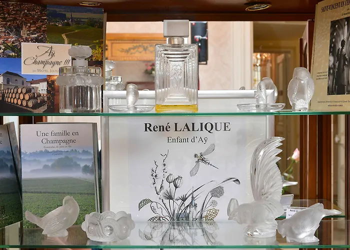 Castel Jeanson Hotel 3*